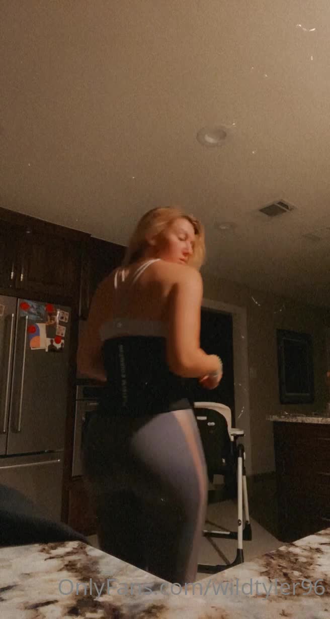 Video 51925 from Tyleridol