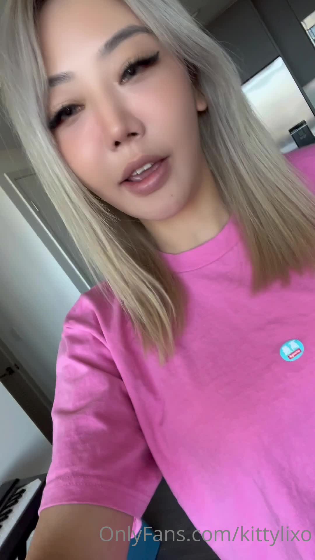 Video 54552 from Kitty Lixo