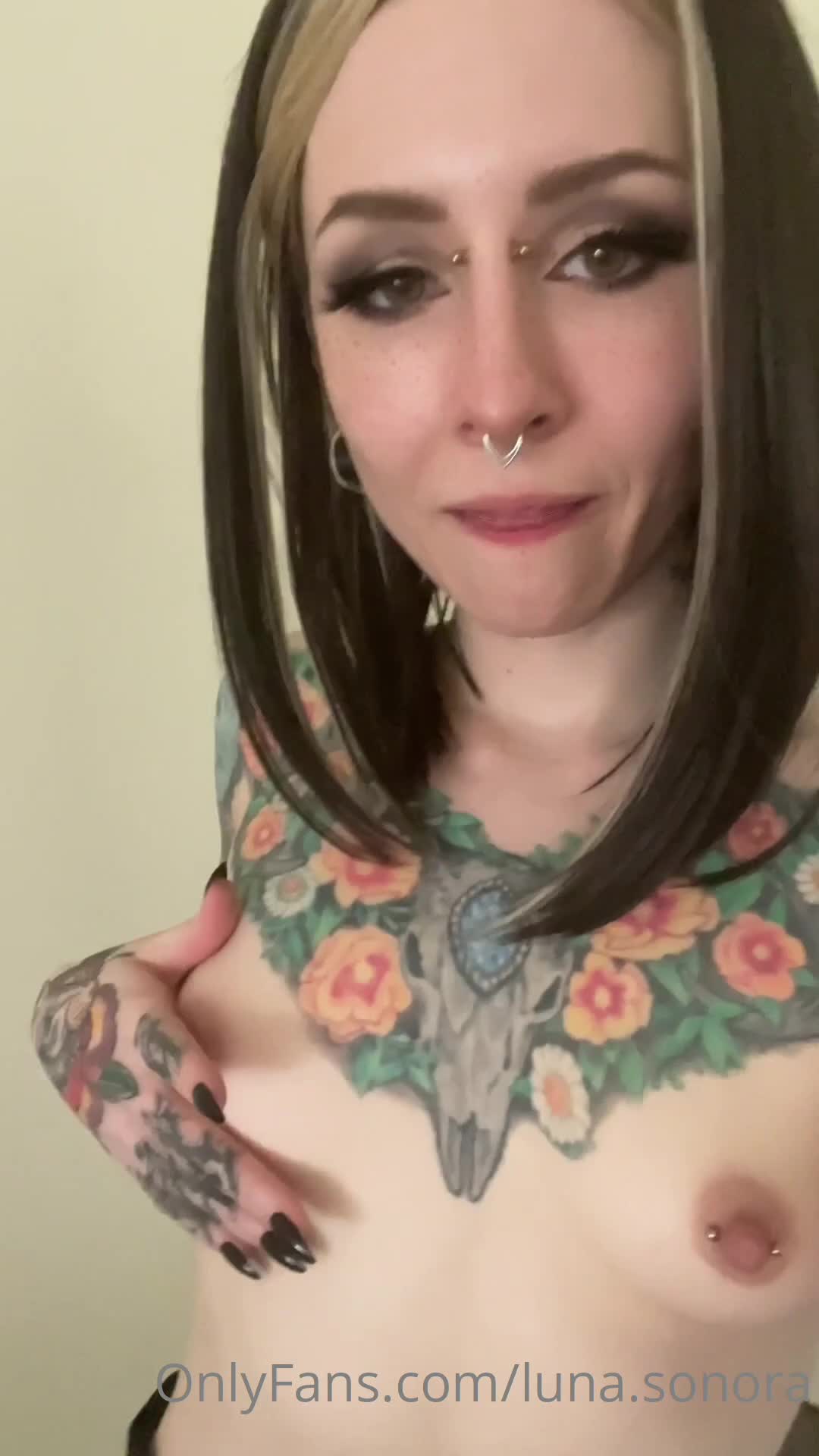 Video 56005 from luna.sonora