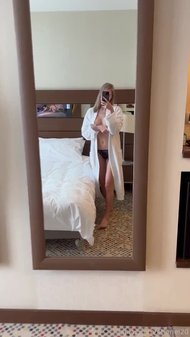 Video 56762 from Lia Nendaranel