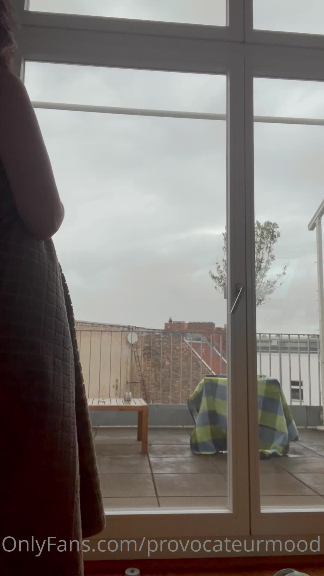 Video 109360 from Veronika Popochino