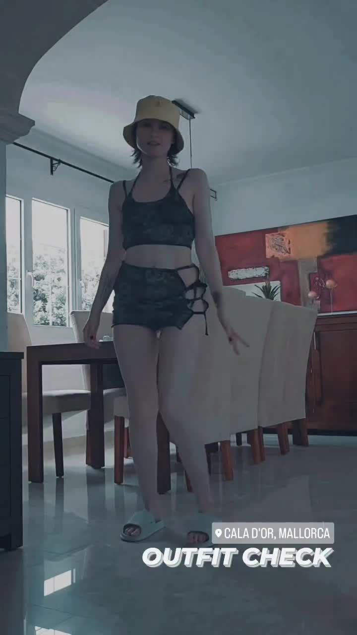 Video 110804 from Jamie-Lee Kriewitz