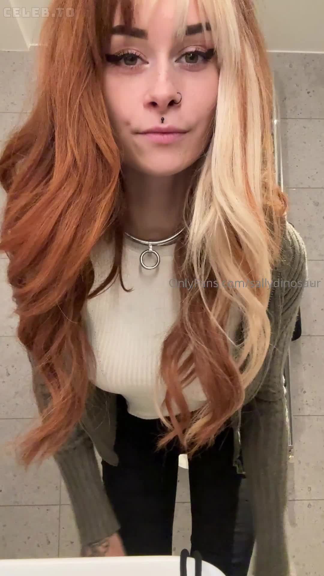 Video 112249 from Sallydinosaur