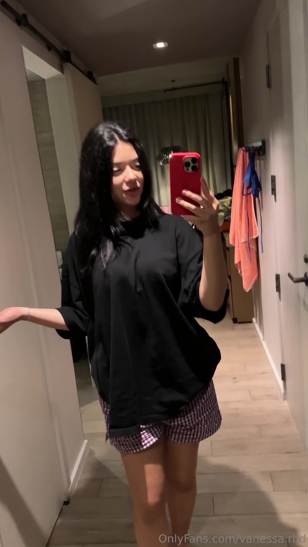 Video 112402 from Vanessa.rhd