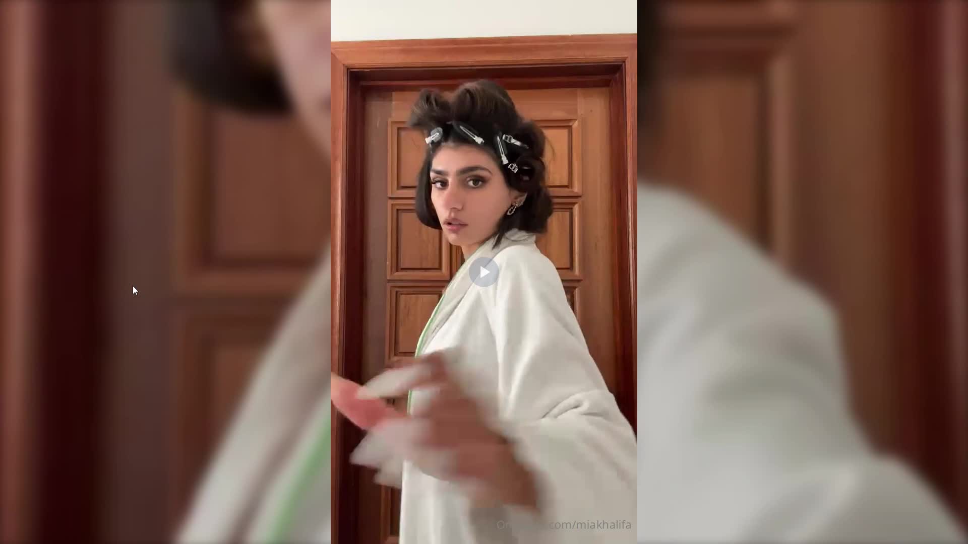 Video 112783 from Mia Khalifa