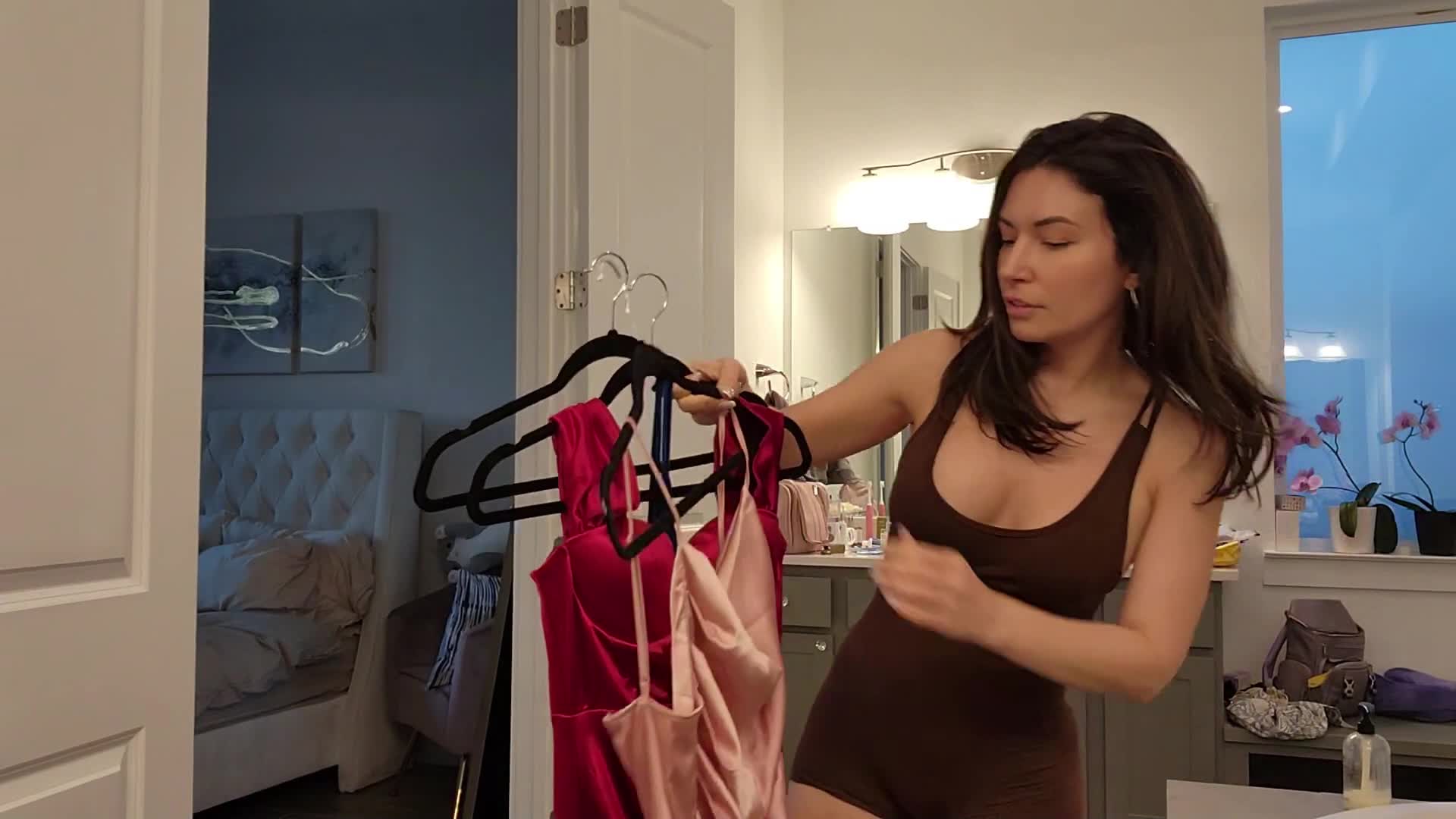 Video 115764 from Alinity