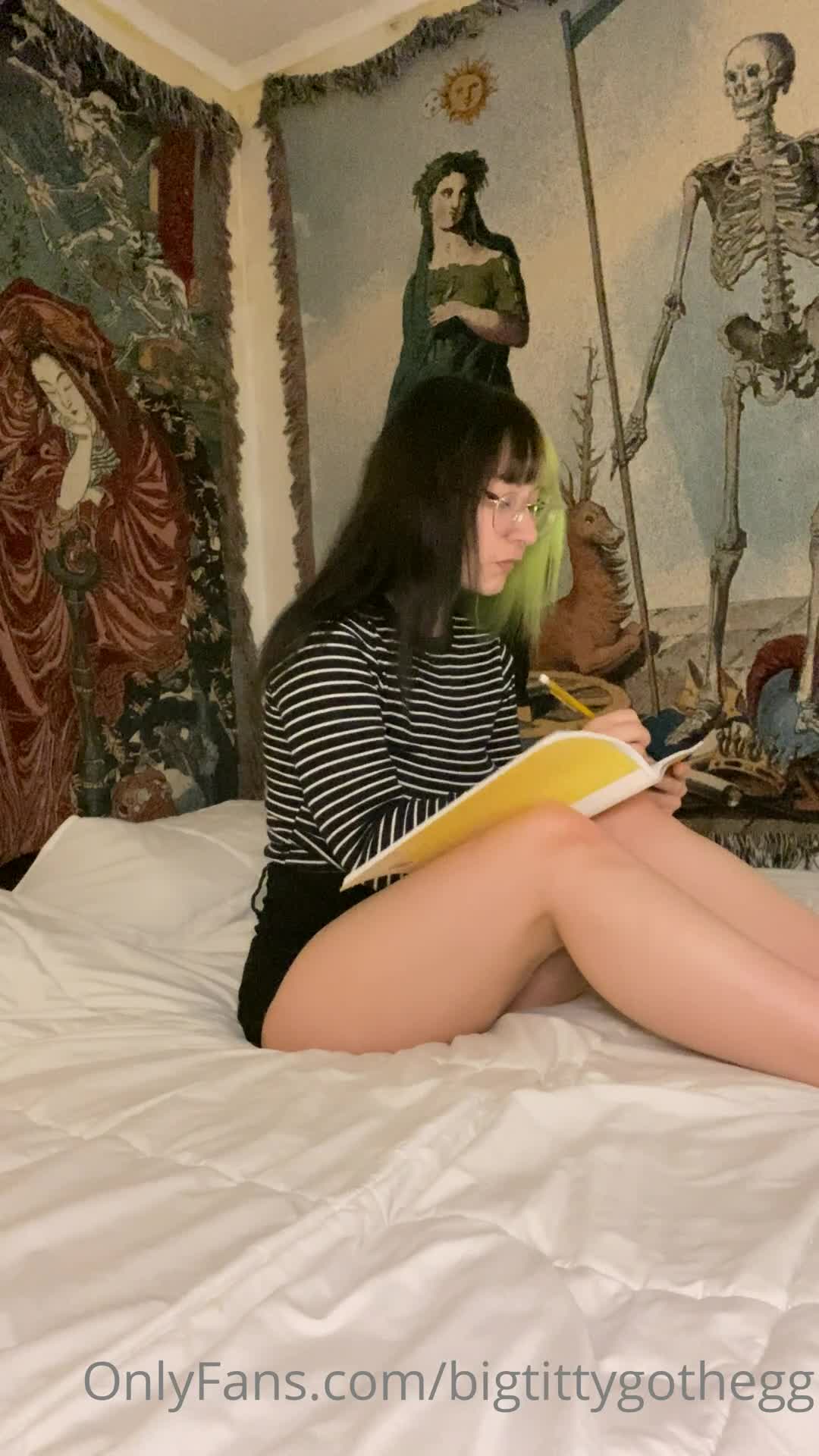 Video 115930 from bigtittygothegg