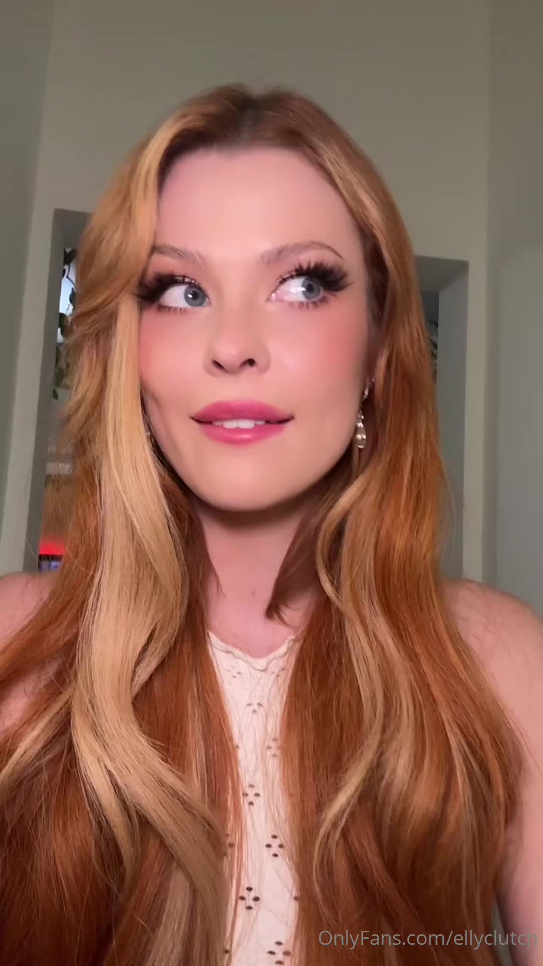 Video 118835 from Elly Clutch / PeachGoneWild