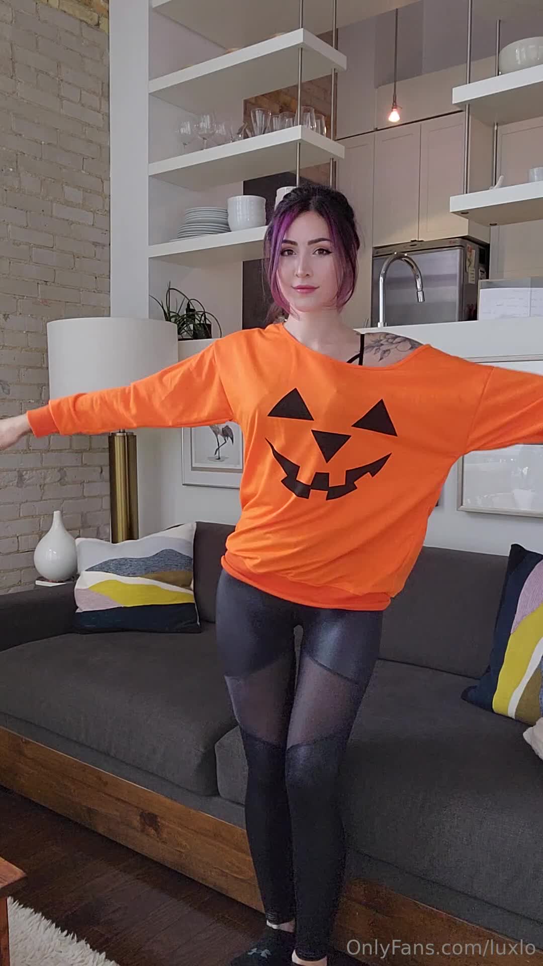 Video 120094 from Luxlo