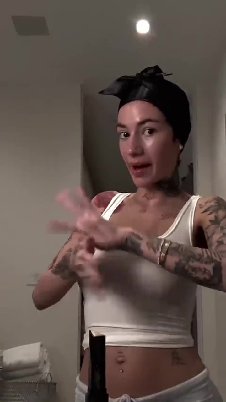 Video 113930 from Bhad Bhabie