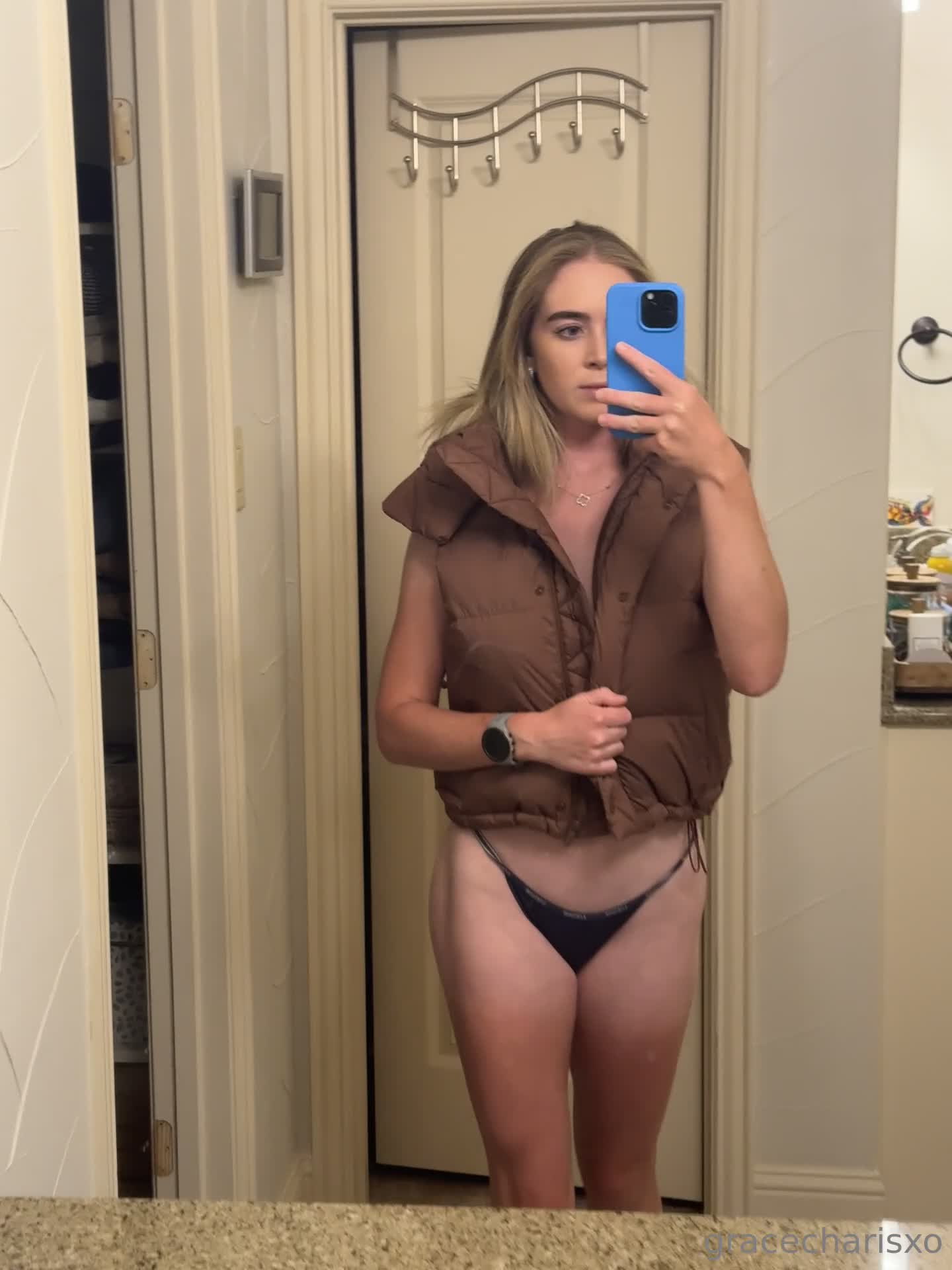 Video 121065 from Grace Charis