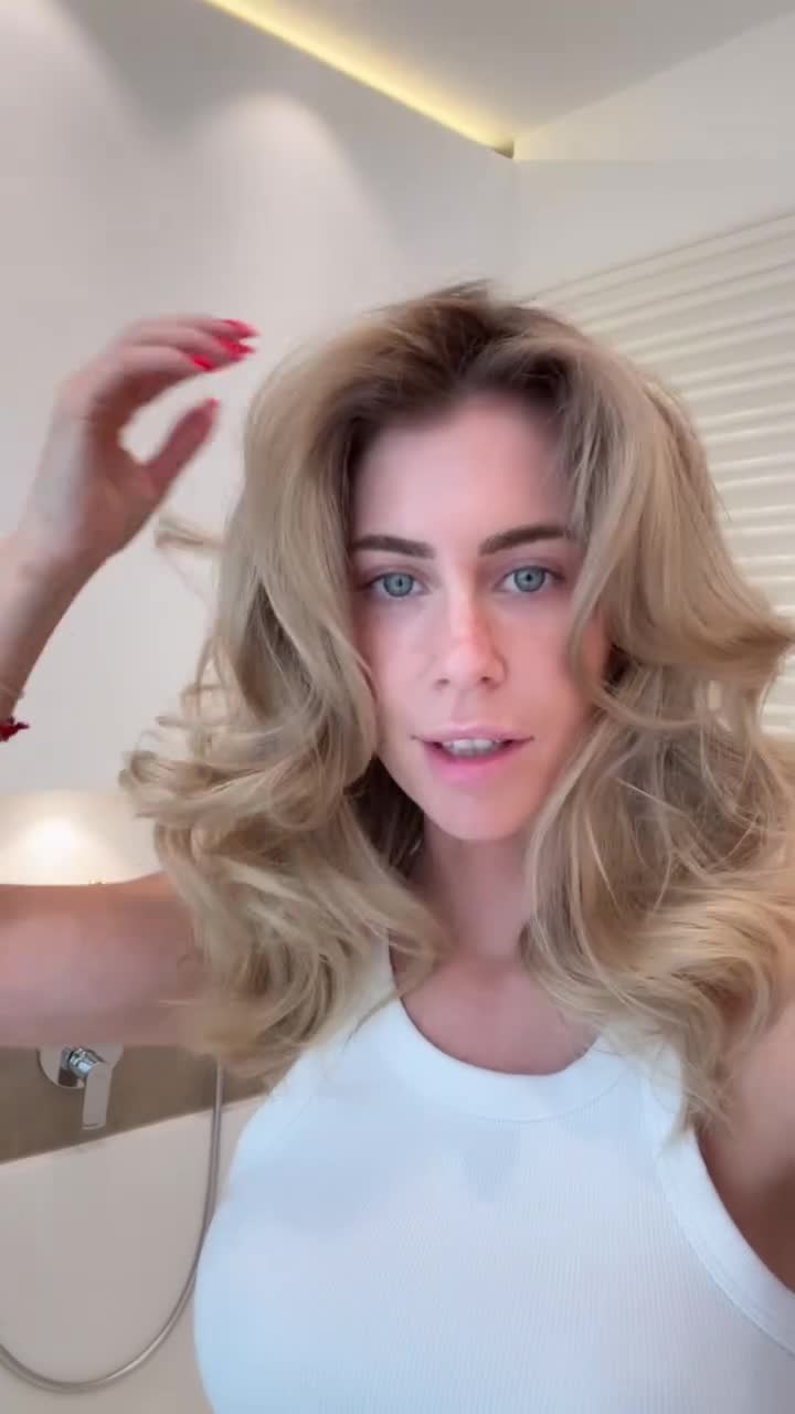 Video 366047 from Mrs. Bella