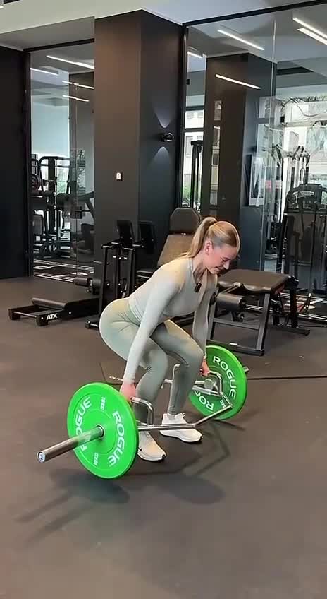 Video 366763 from Emilia BTE