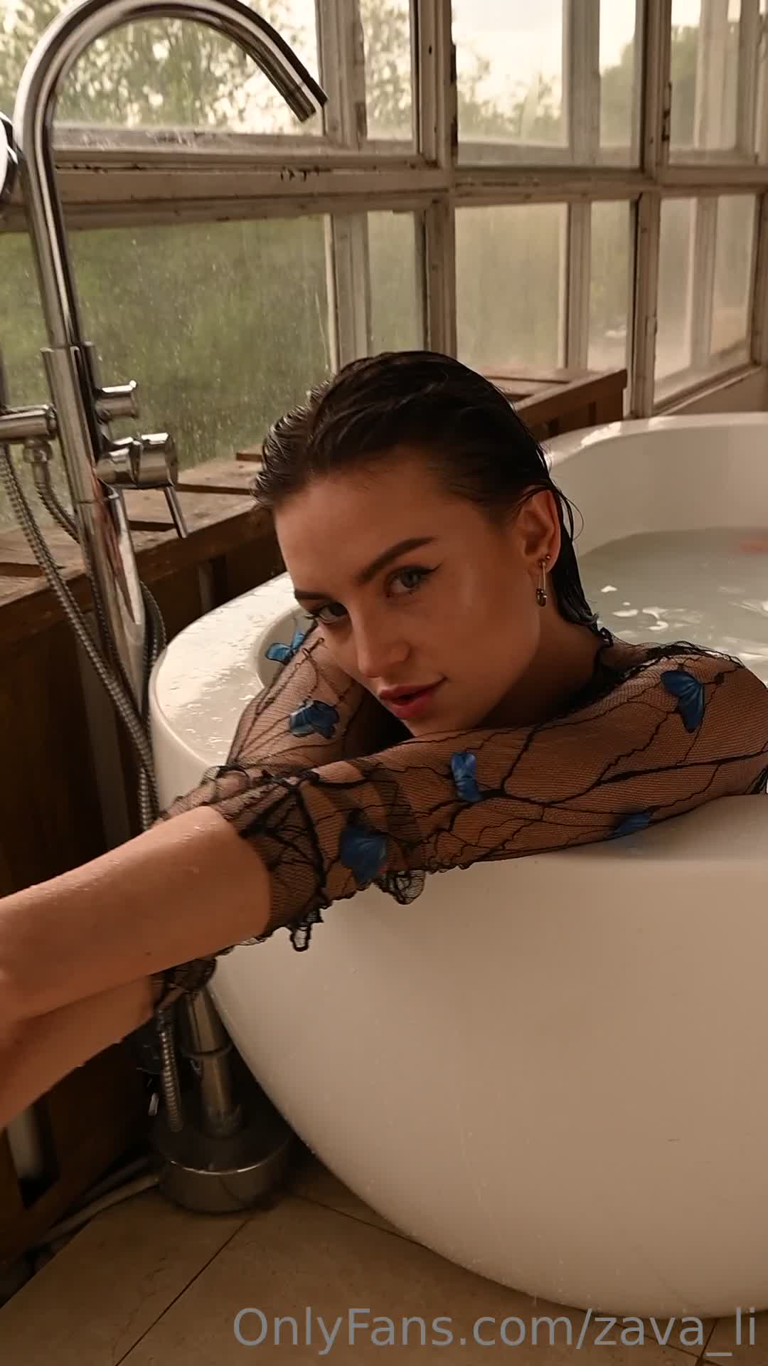 Video 368010 from Zavali / Zavaly