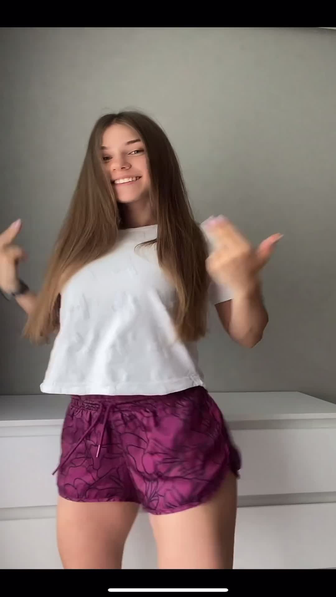 Video 369178 from Selinka