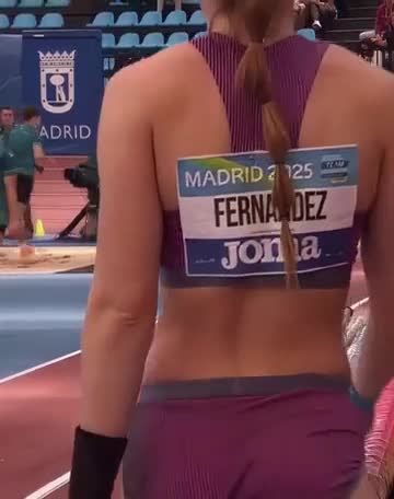 Video 369451 from Clara Fernández