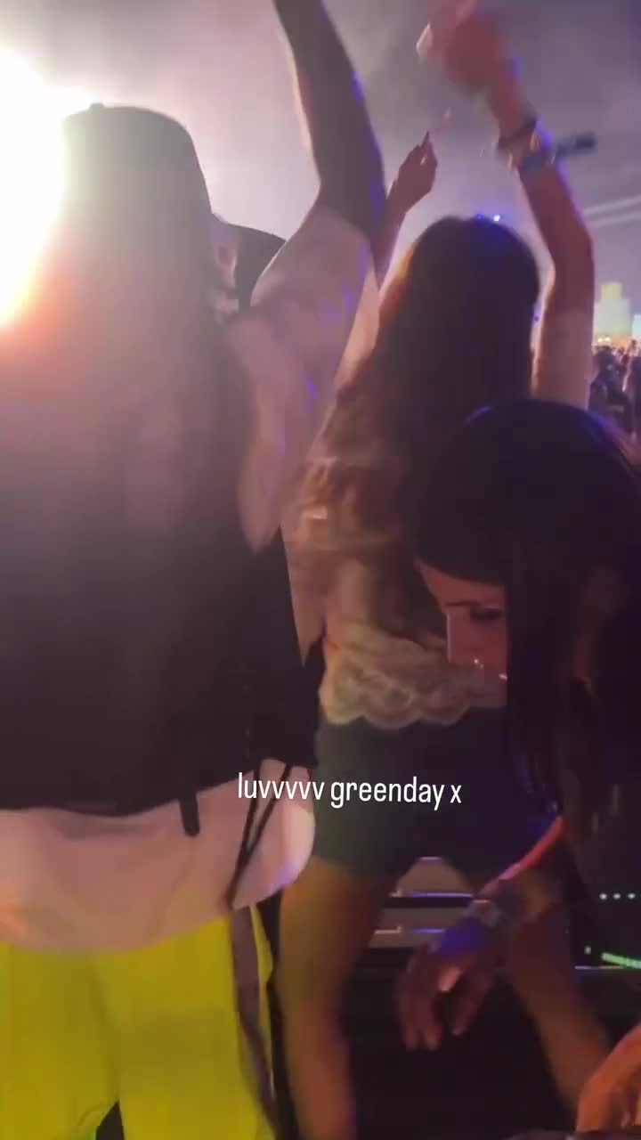 Video 370508 from Lily Chee