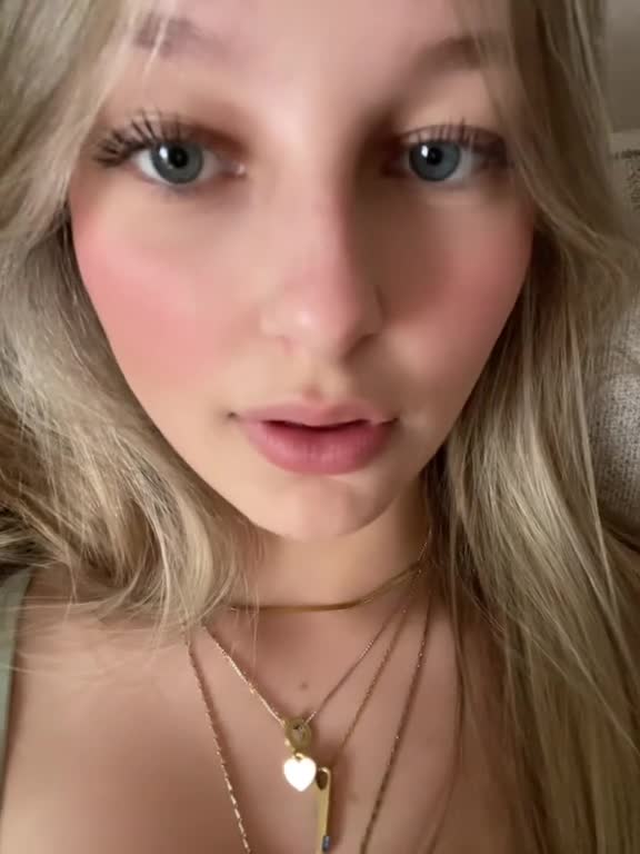 Video 410401 from _marie.lbs