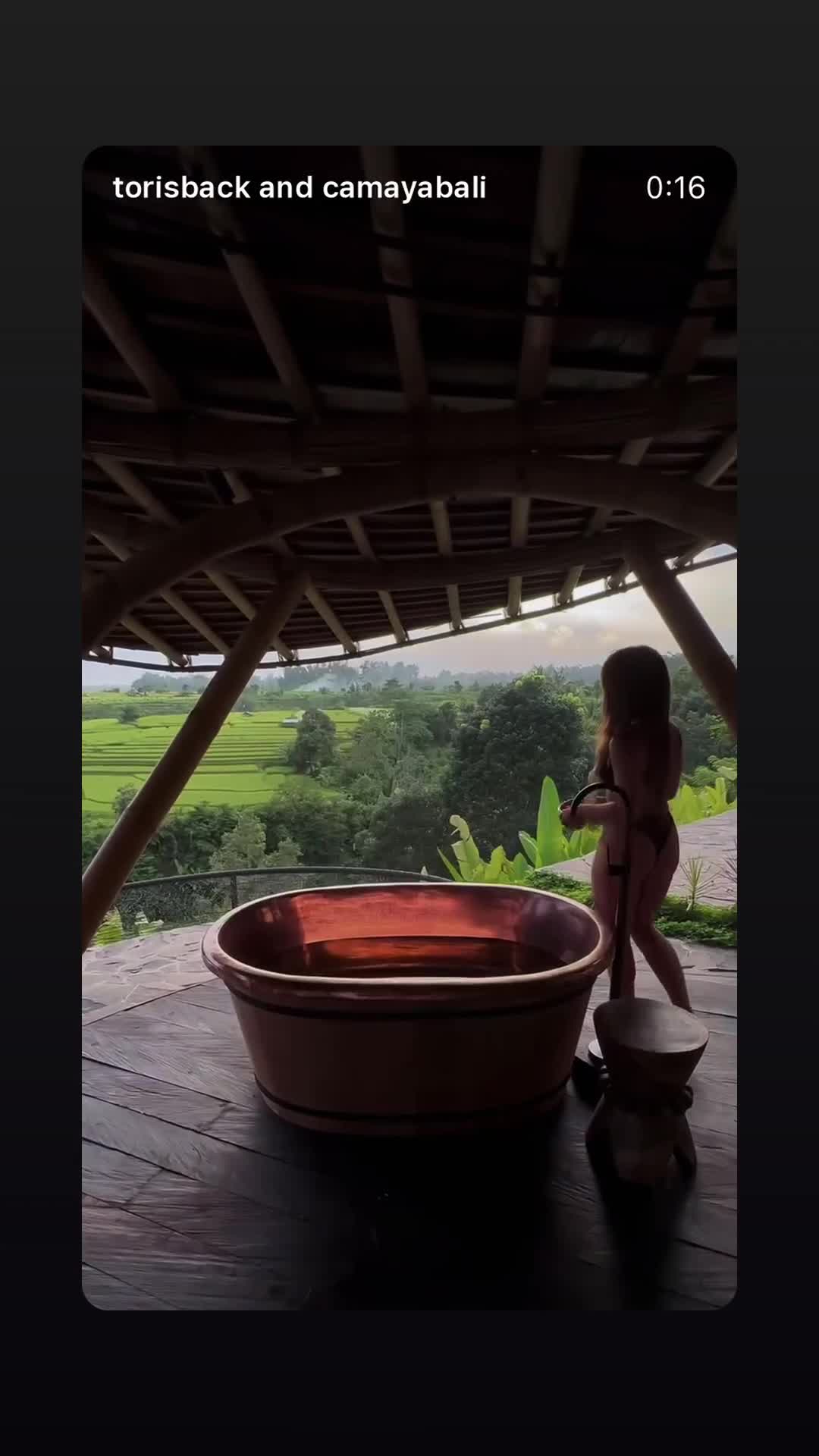 Video 420877 from 𝗧𝗢𝗥𝗜 𝗩𝗜𝗖𝗧𝗢𝗥𝗜𝗔