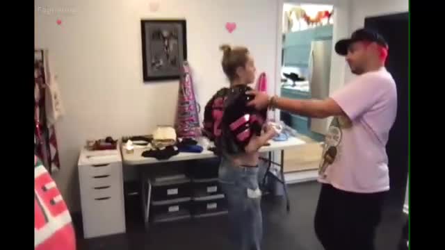 Video 426722 from Miley Cyrus