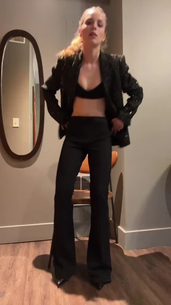 Video 283100 from Anna Shumate / Annabananaxdddd