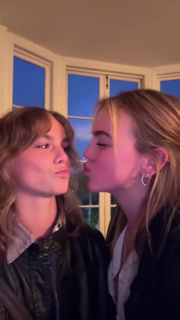 Video 283532 from Anna Shumate / Annabananaxdddd