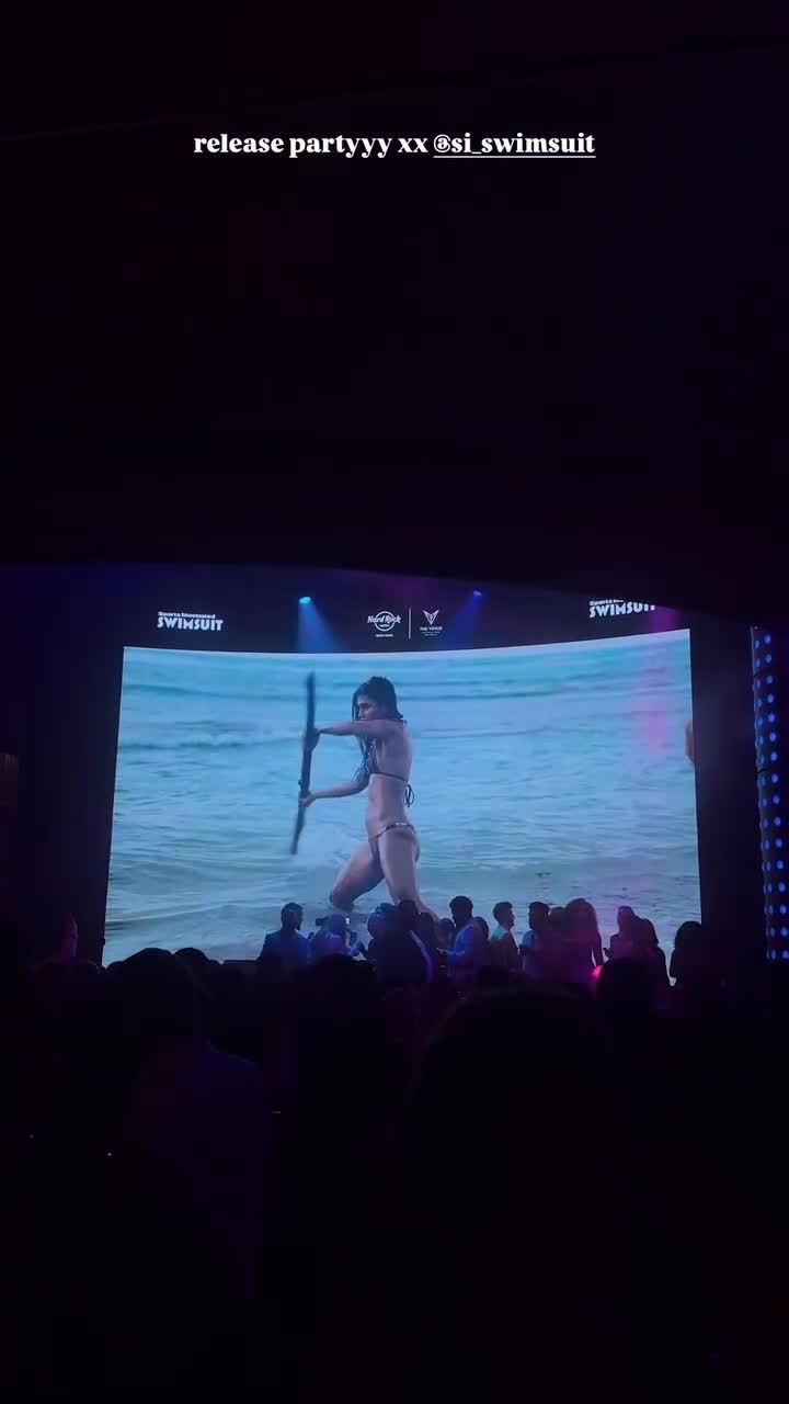 Video 297442 from Rayna V