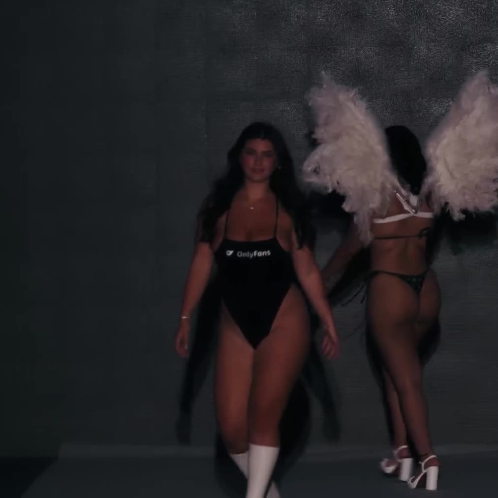 Video 432339 from Colleen Sheehan