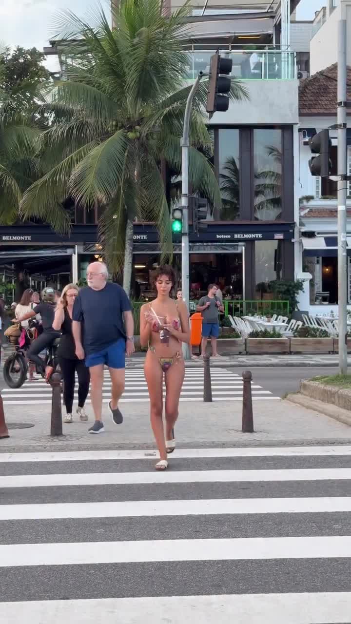 Video 266635 from Rita Faez / Ritaa Galland (ritaa.galland)