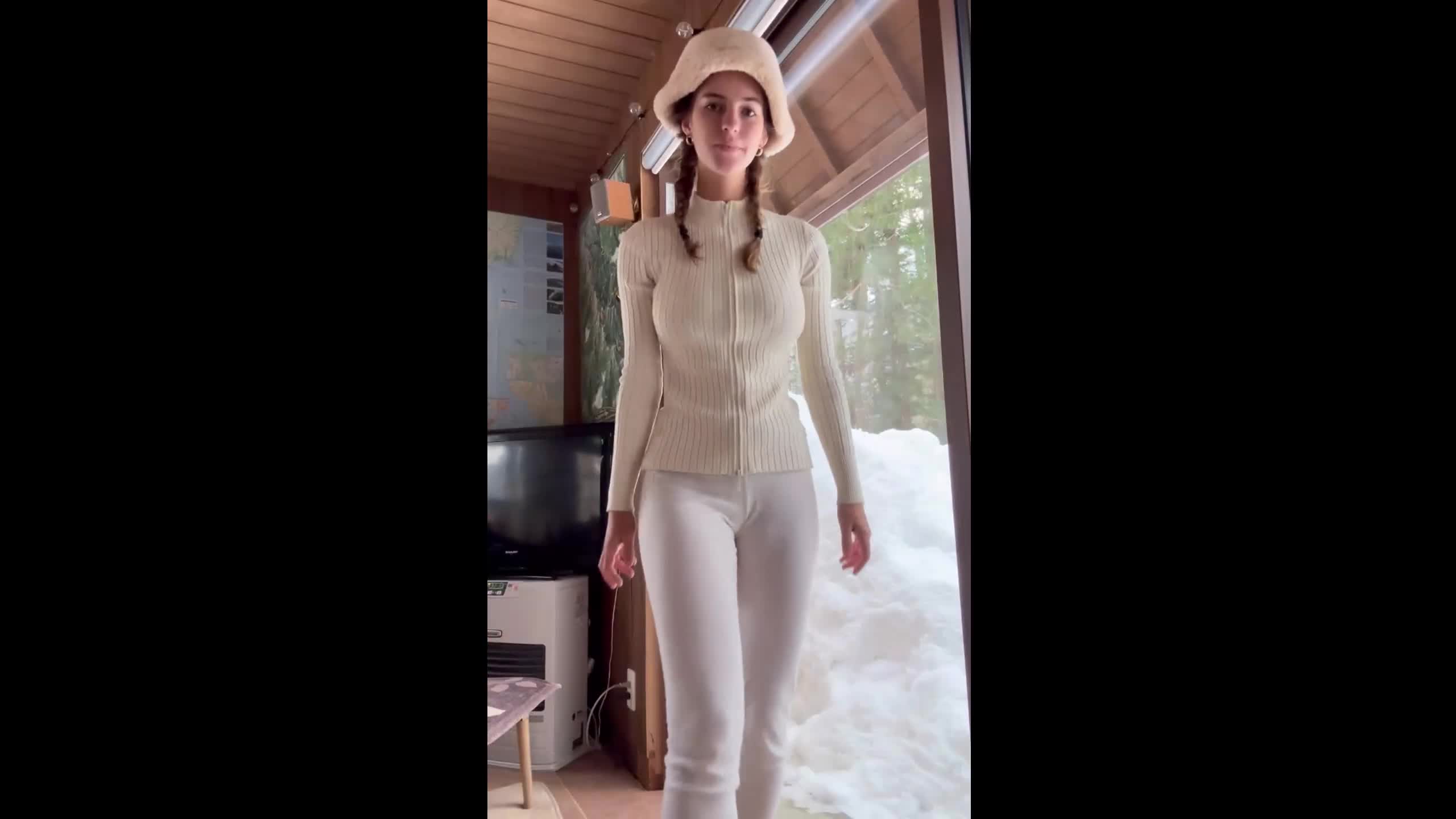 Video 433174 from Emily Feld - emily.feld