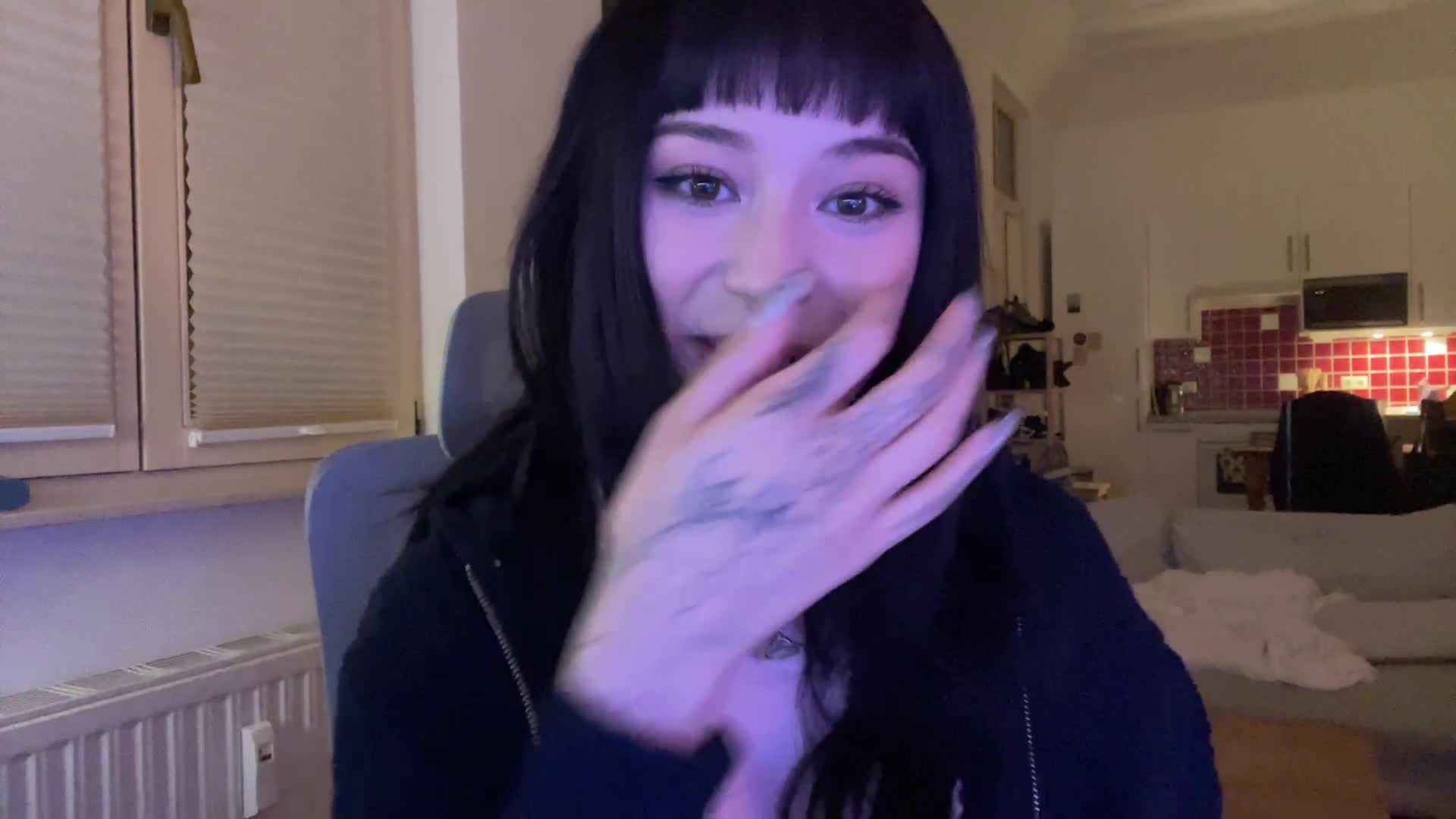 Video 267352 from JadeyAnh | vylerria