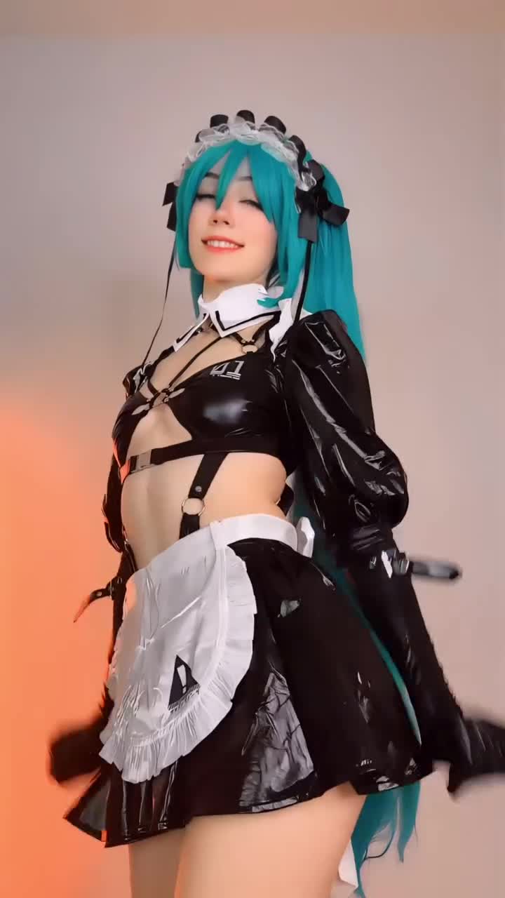 Video 295104 from B_u_l_o_c_h_k_a (bulochkatyt)