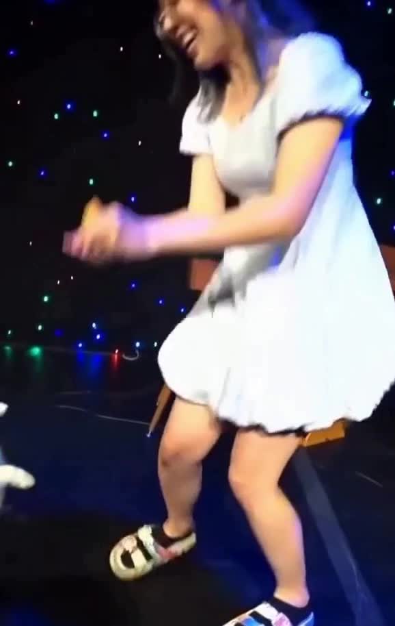 Video 433928 from LilyPichu