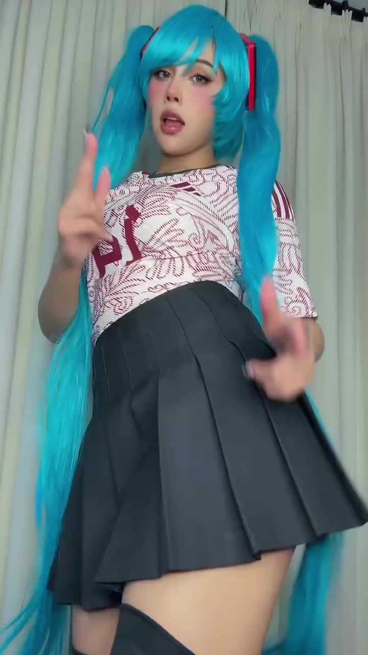 Video 285929 from Neekolul | neeko