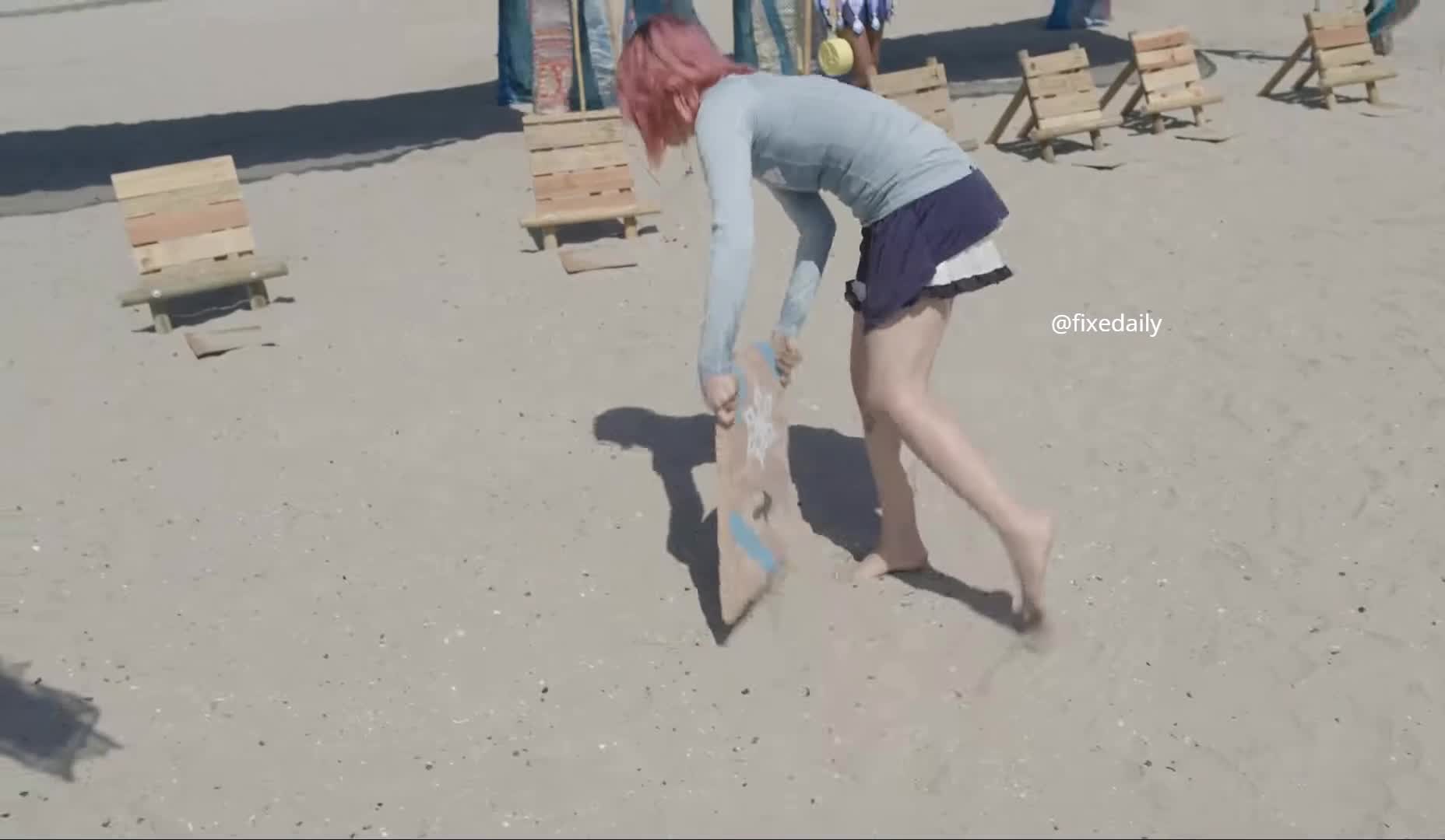 Video 434003 from LilyPichu