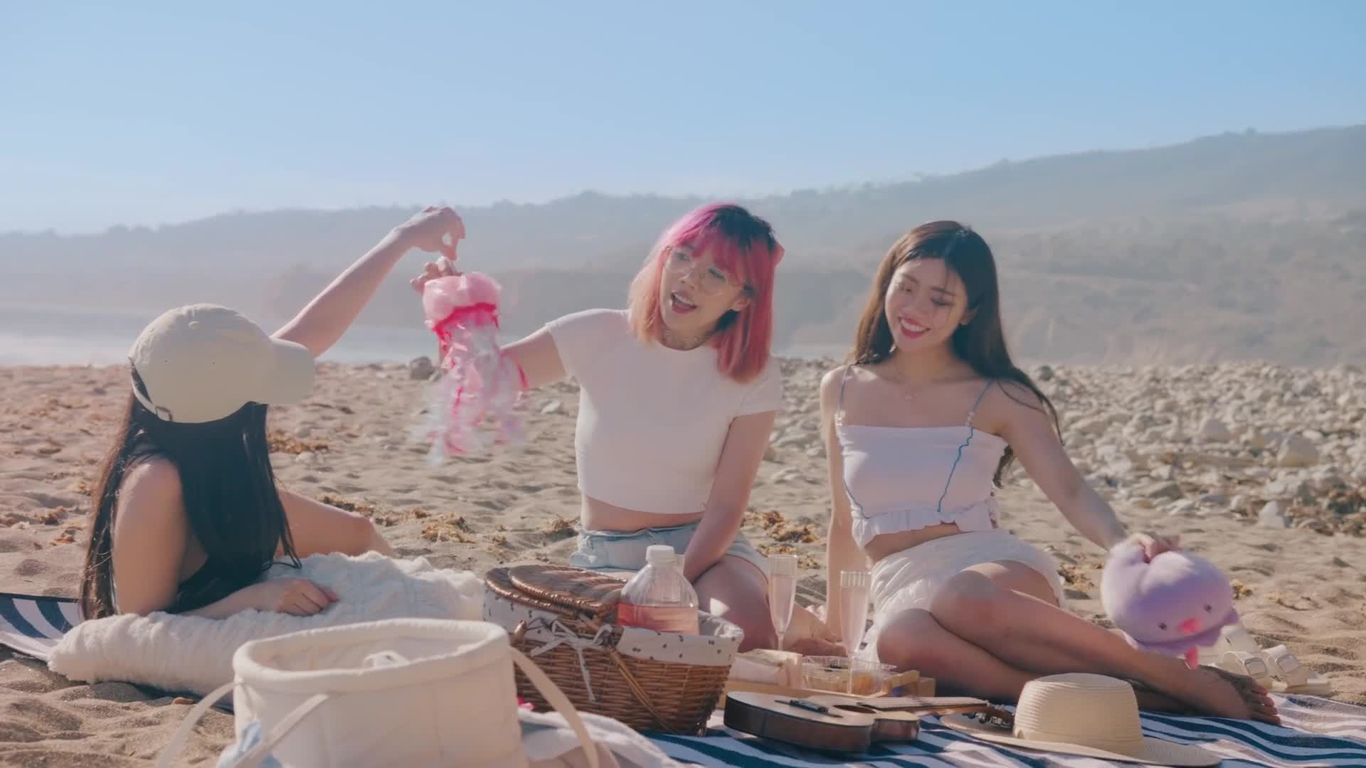 Video 434005 from LilyPichu