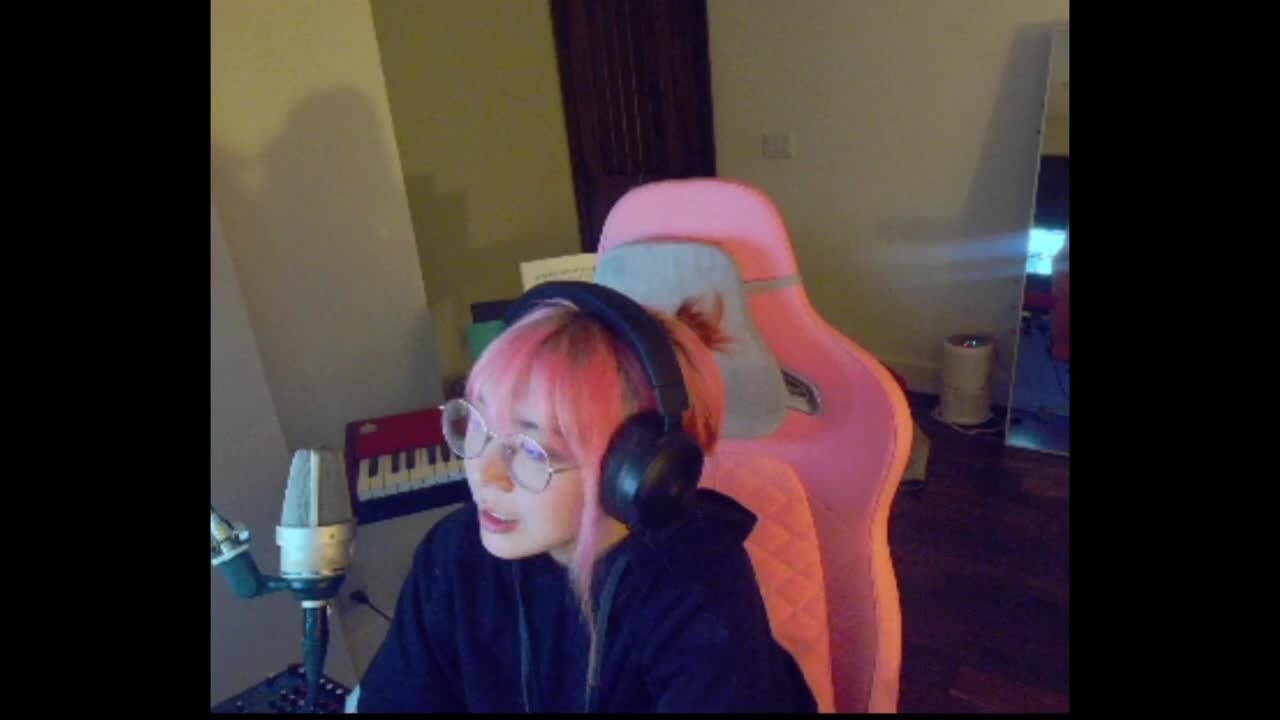 Video 434054 from LilyPichu