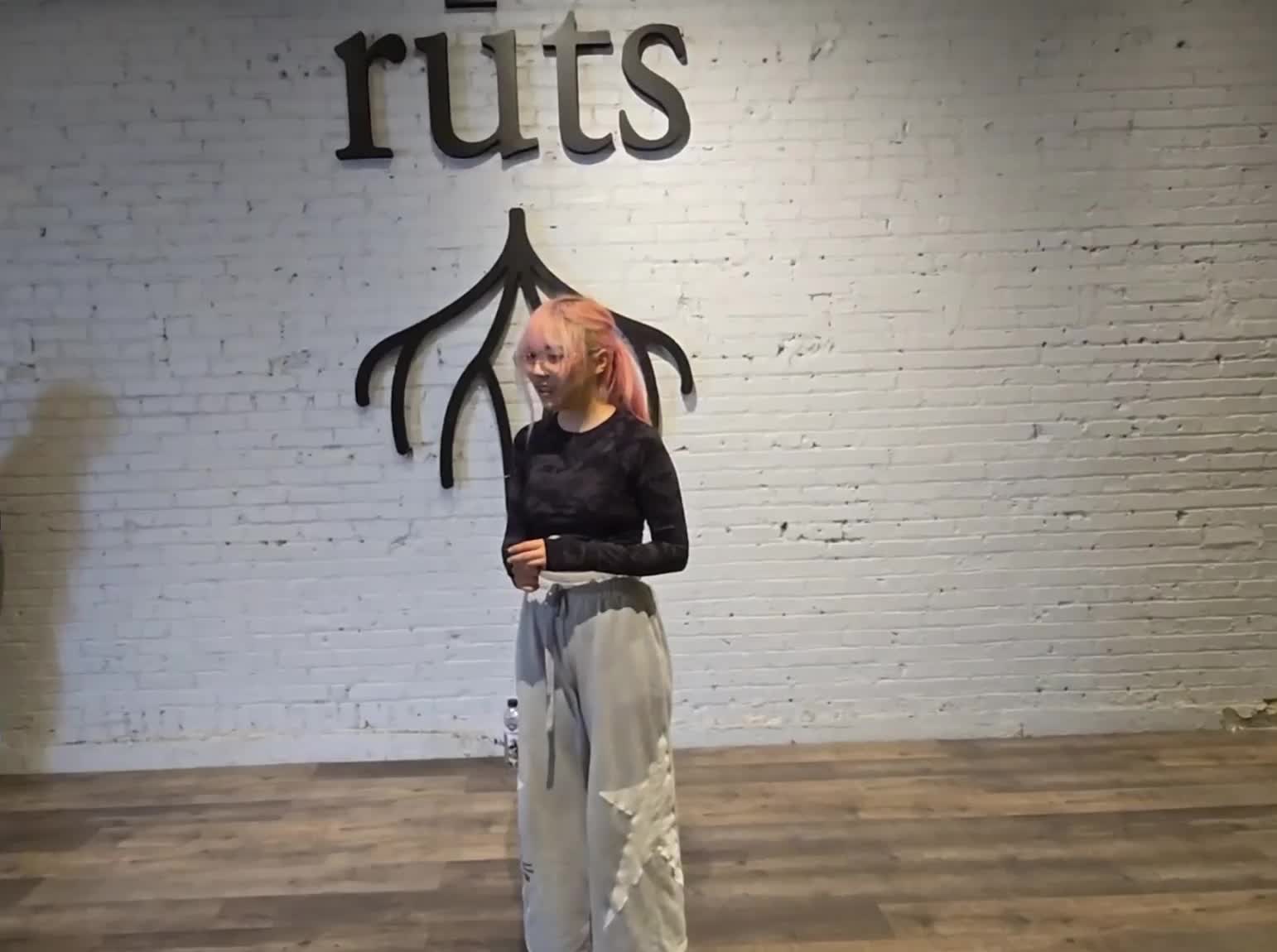 Video 434124 from LilyPichu