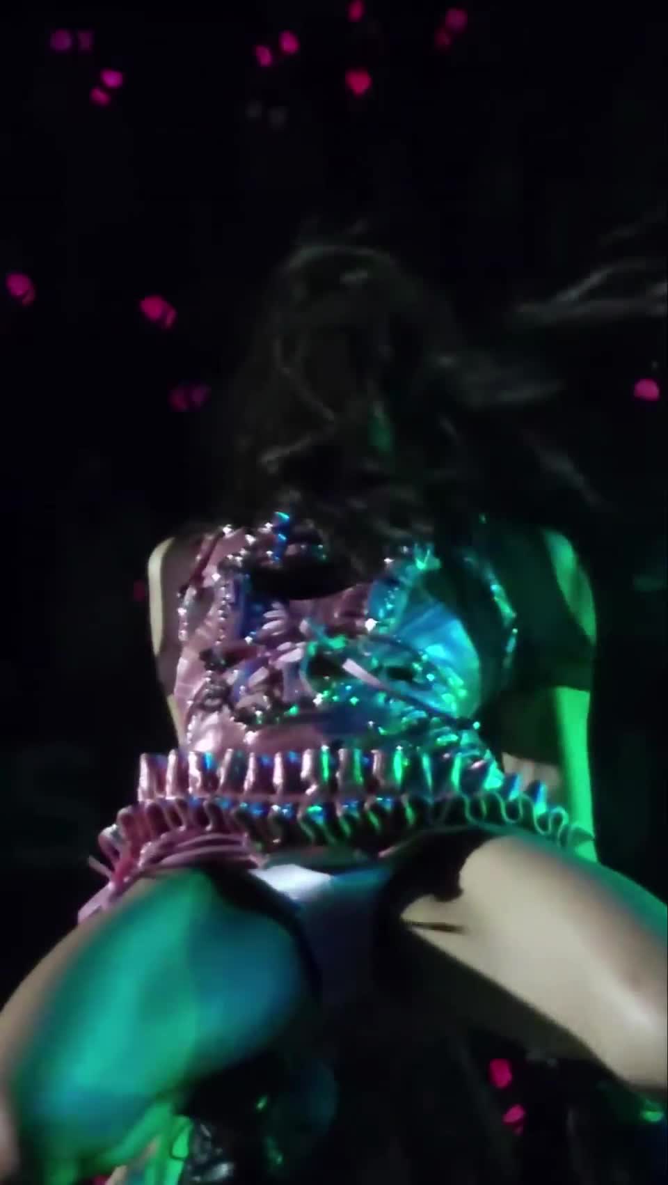 Video 267713 from Lisa | BLΛƆKPIИK (Blackpink)