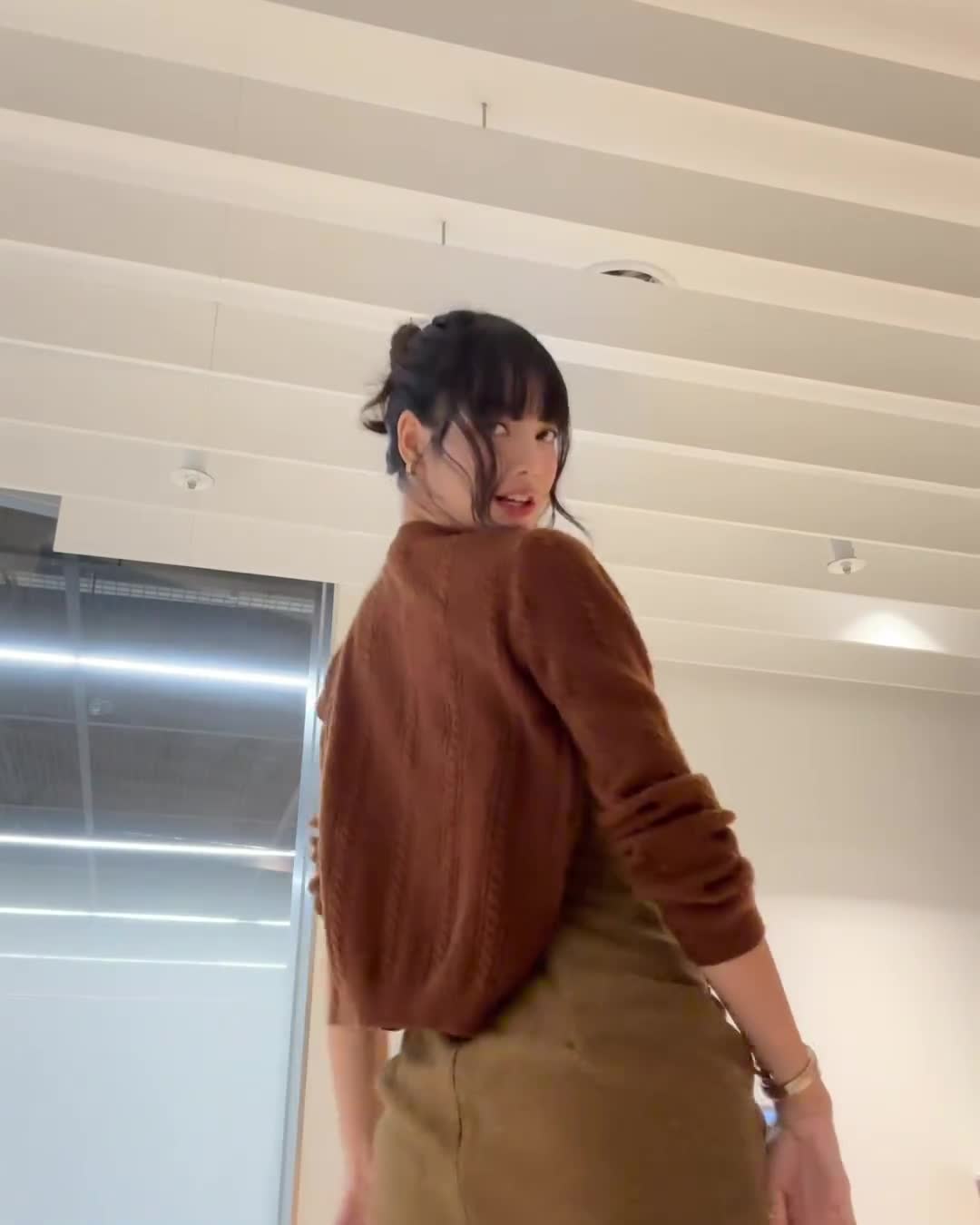 Video 267775 from Lisa | BLΛƆKPIИK (Blackpink)