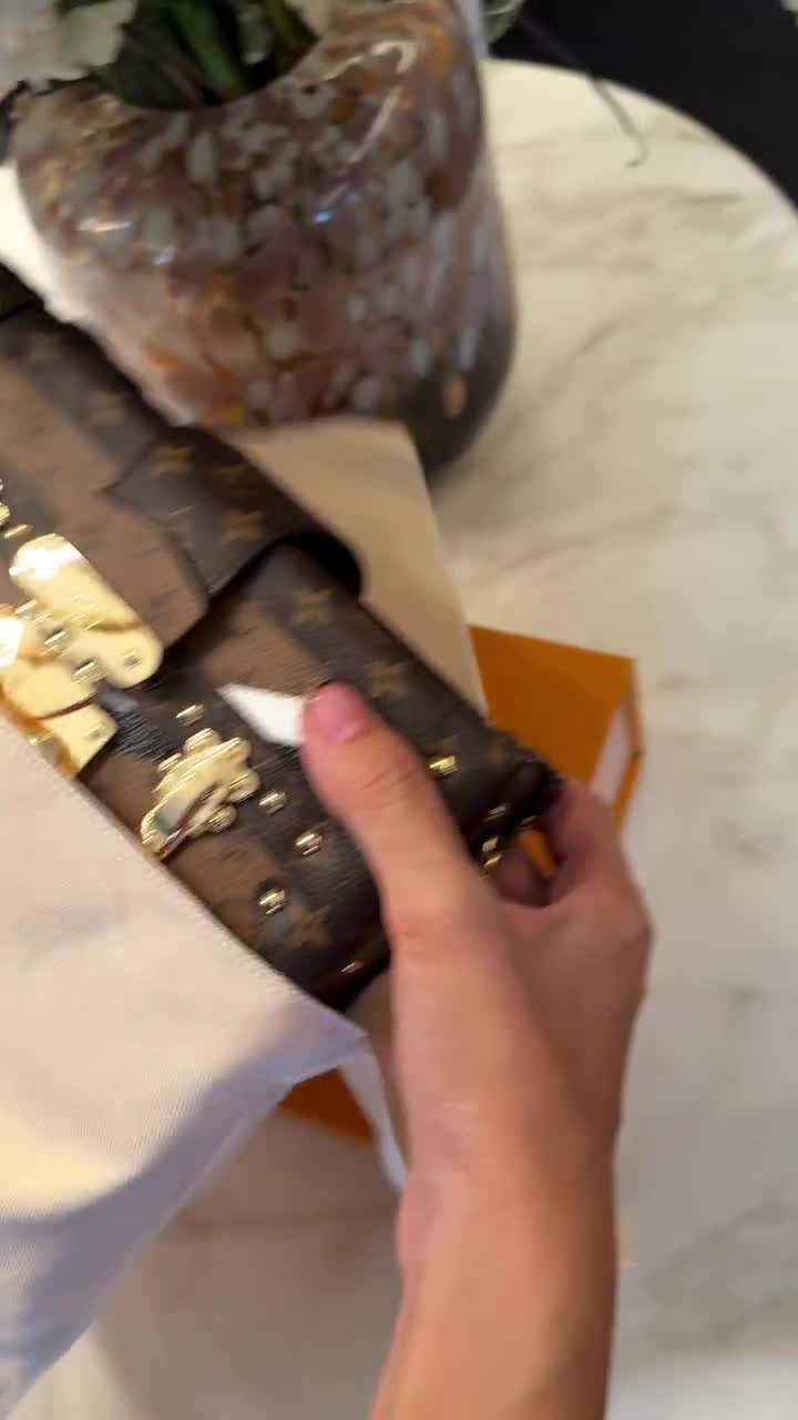 Video 267929 from Lisa | BLΛƆKPIИK (Blackpink)