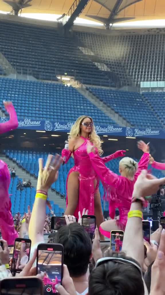 Video 286060 from Beyoncé