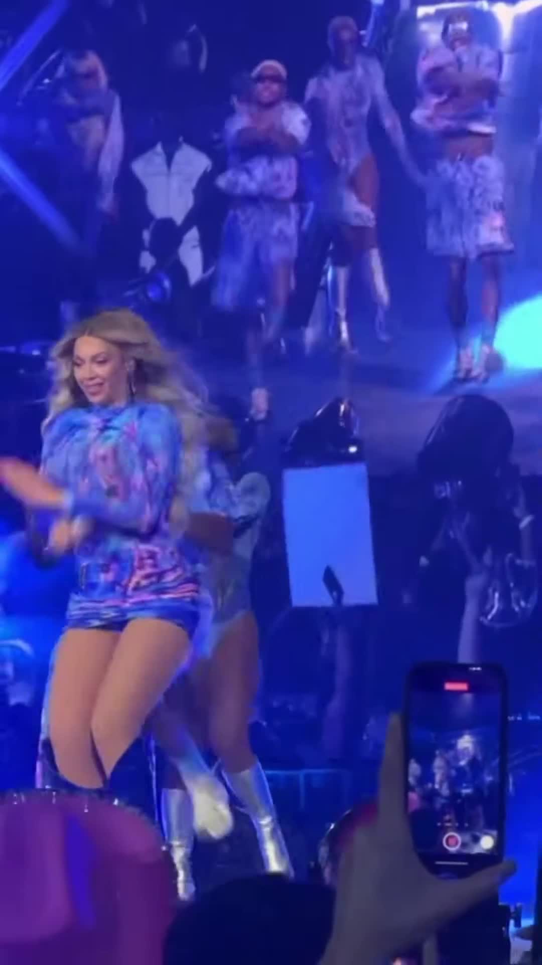 Video 286063 from Beyoncé