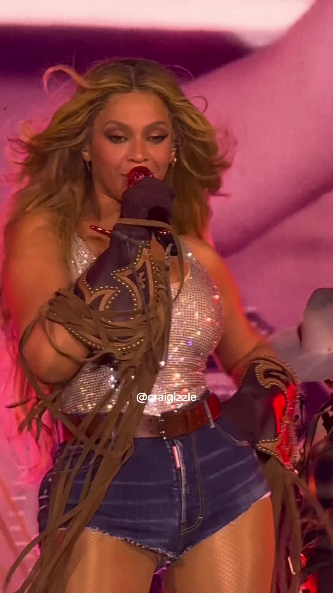 Video 286141 from Beyoncé