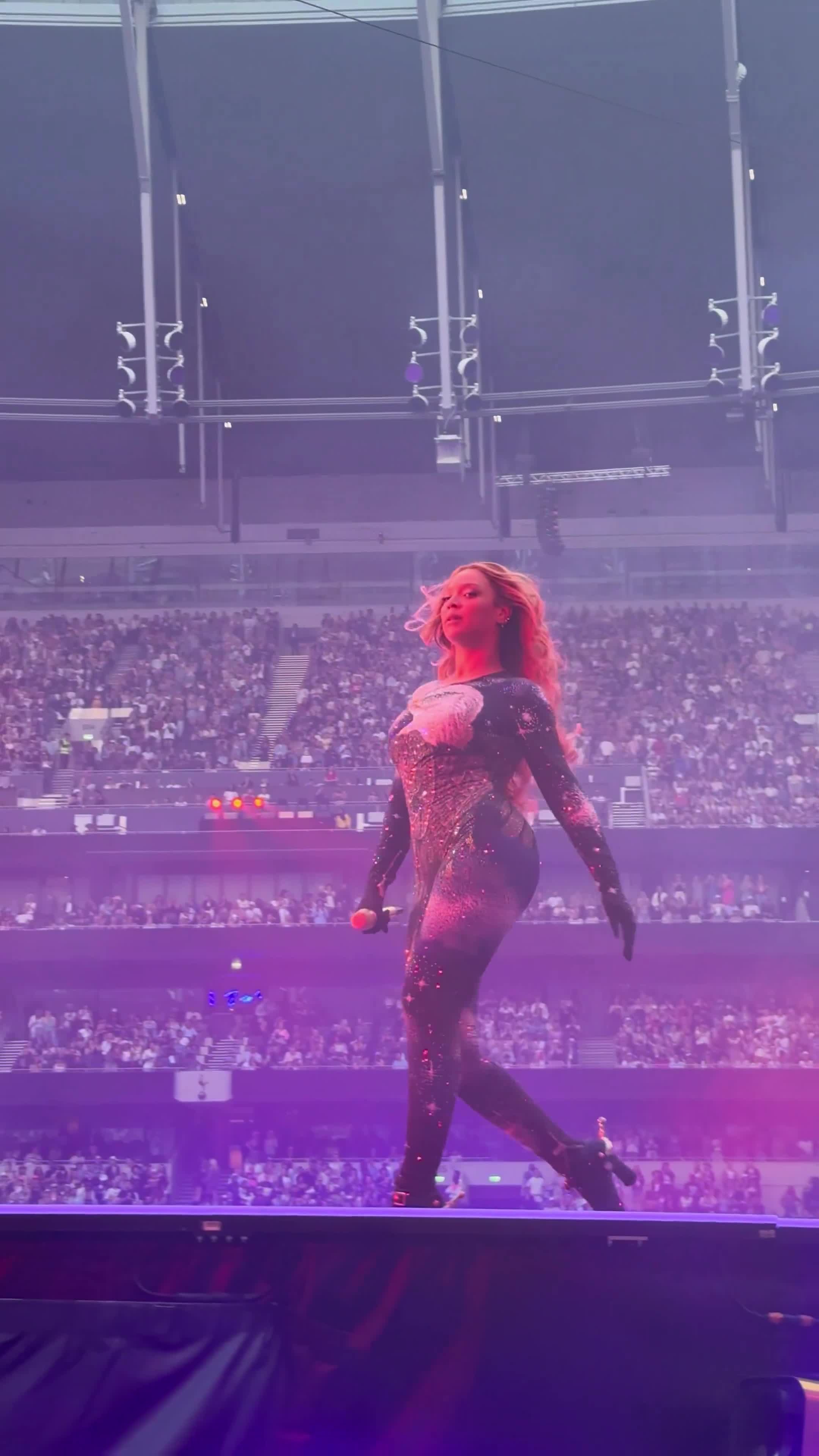 Video 434692 from Beyoncé