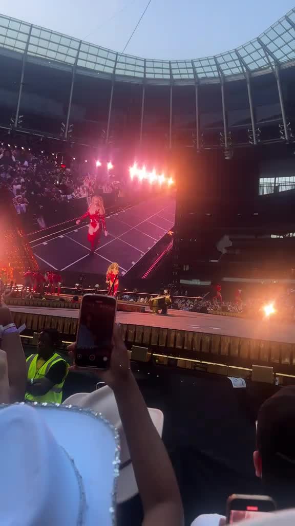 Video 434707 from Beyoncé