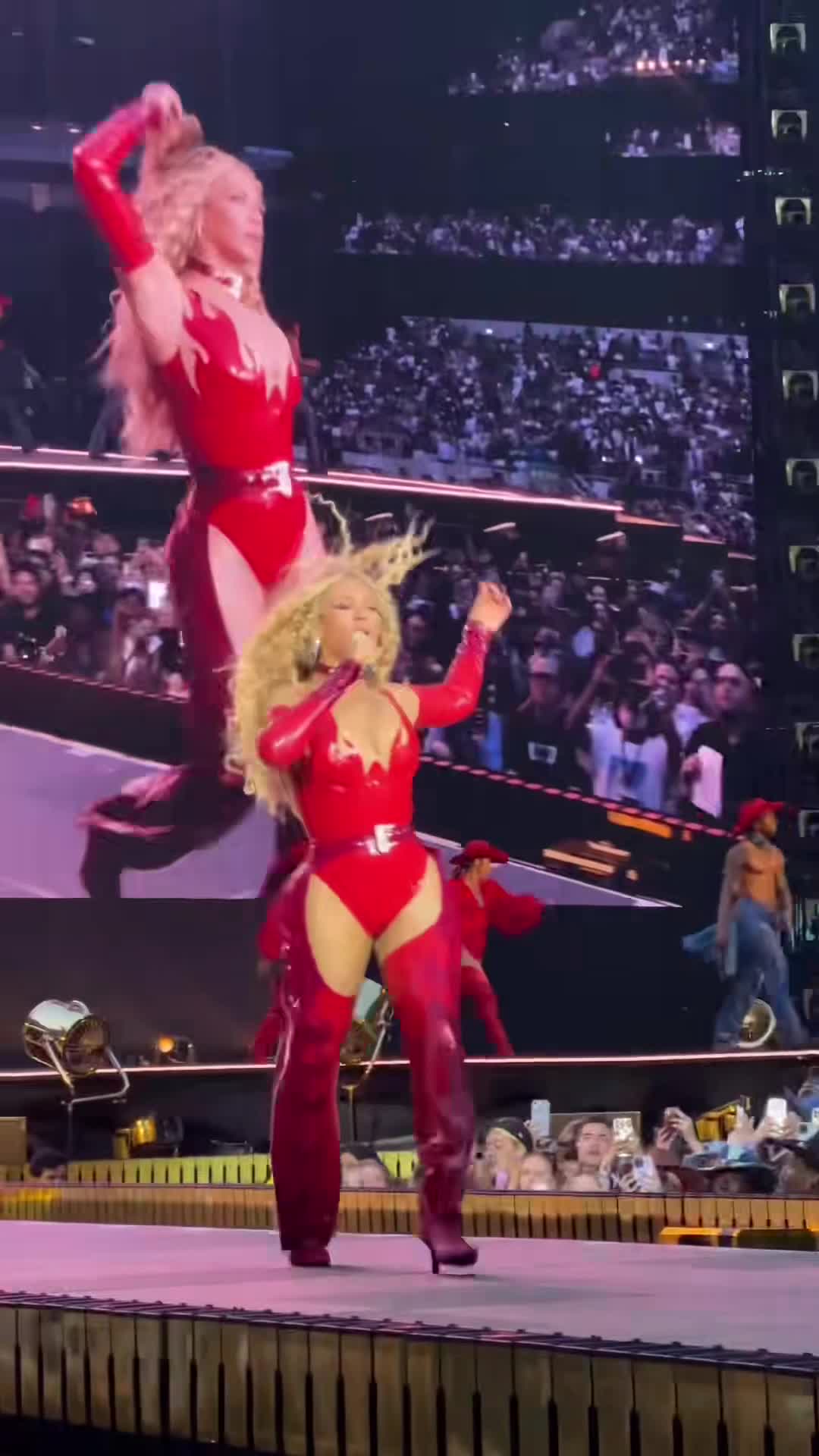 Video 434710 from Beyoncé