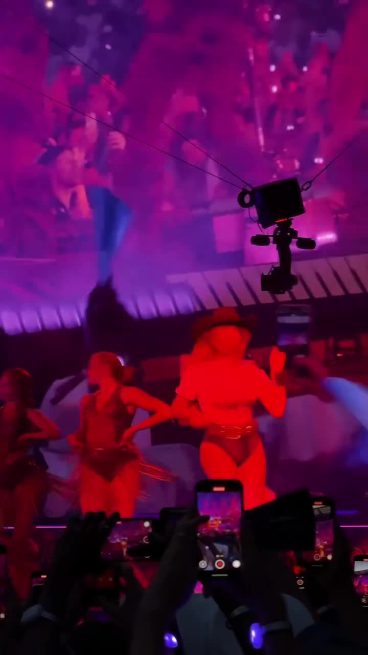 Video 434732 from Beyoncé