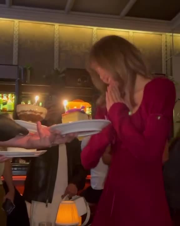 Video 268197 from Lisa | BLΛƆKPIИK (Blackpink)