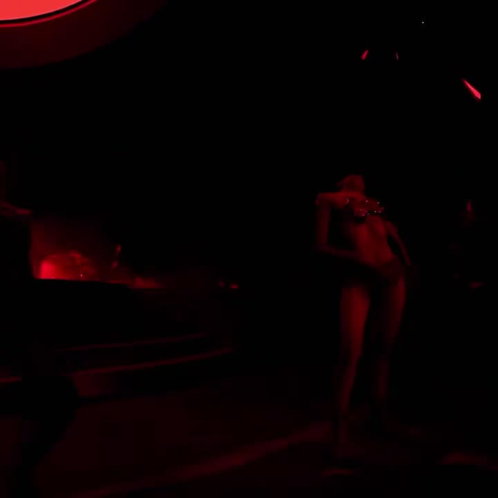 Video 268205 from Lisa | BLΛƆKPIИK (Blackpink)